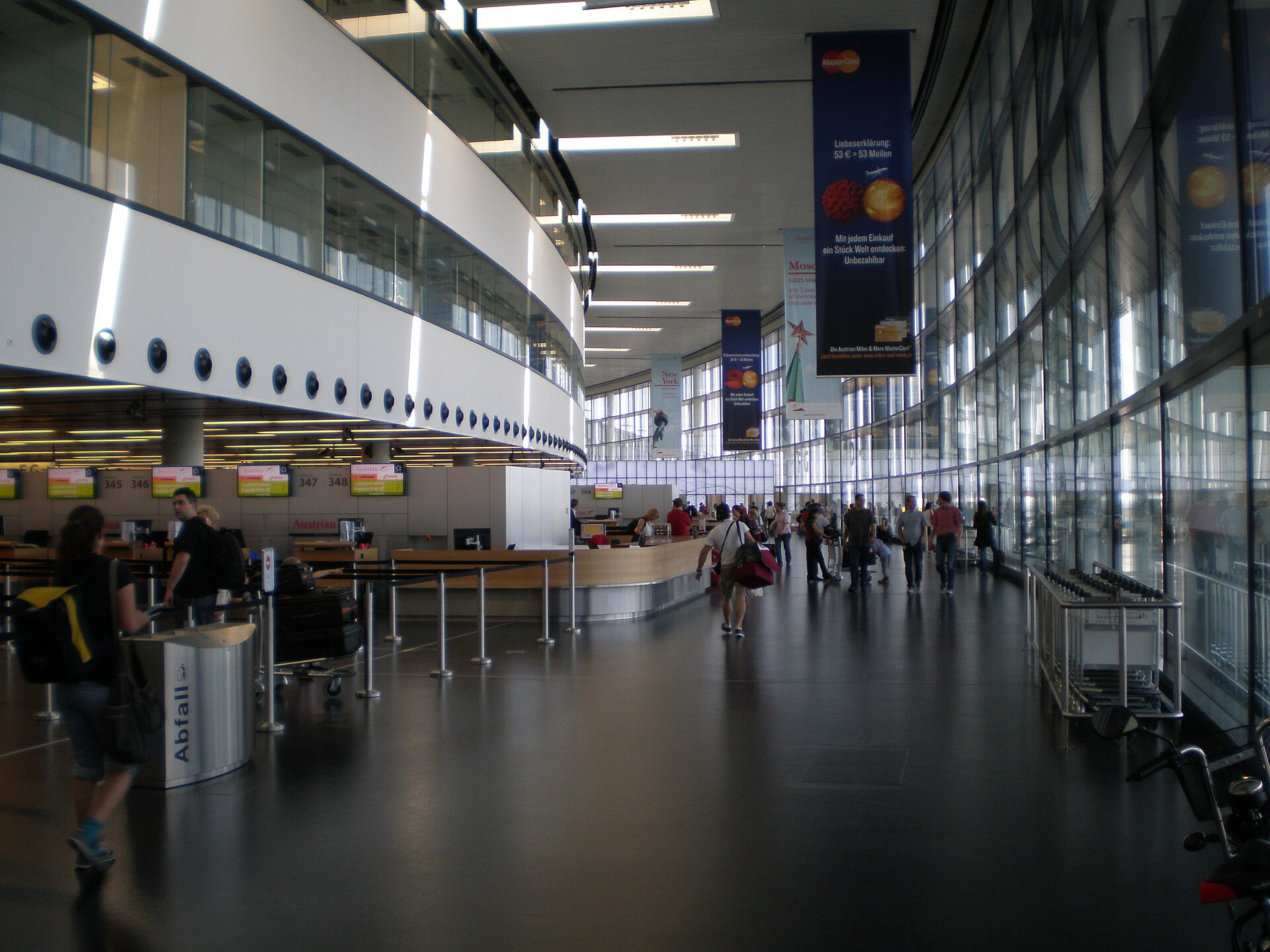 Check-in 3 na letisku Viedeň Schwechat
